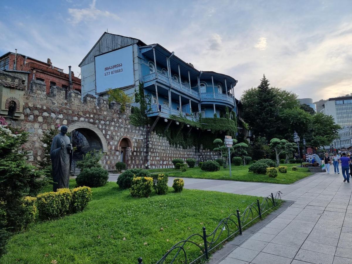 הוילה Old Tbilisi Freedom Square, Tbilisi Площадь Свободы מראה חיצוני תמונה